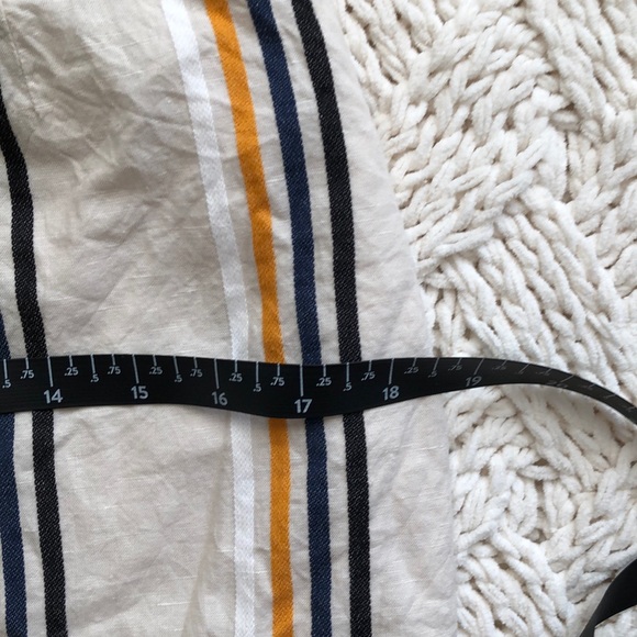 Tan, navy, and yellow pencil skirt - Picture 4 of 5